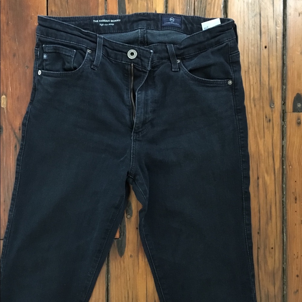 AG size 27 High Rise Farrah Skinny jeans in black